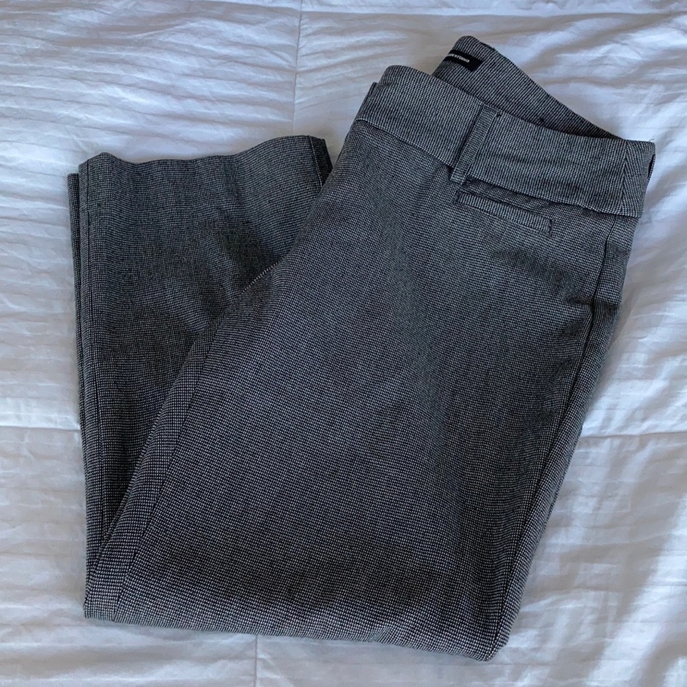 Express Design Studio dress capris